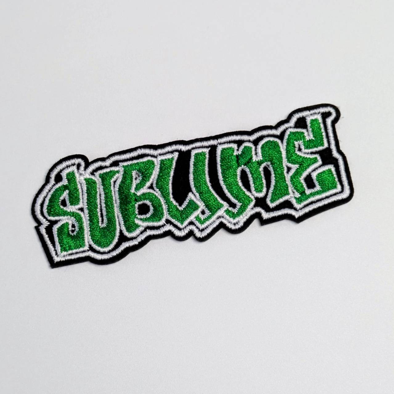 送料無料! ★刺繍アイロンワッペン★【 Sublime ( サブライム ) 】 〚アメリカン雑貨 アメトイ〛