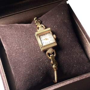 HAMILTON quartz bracelet watch “American Classic”