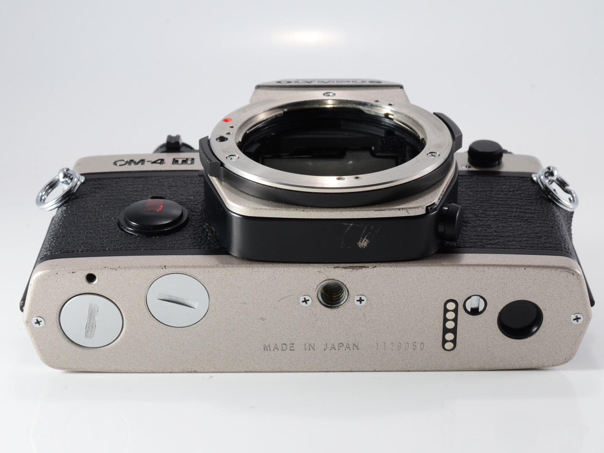 OLYMPUS OM-4 Ti ボディ オリンパス（23593） | サンライズカメラ