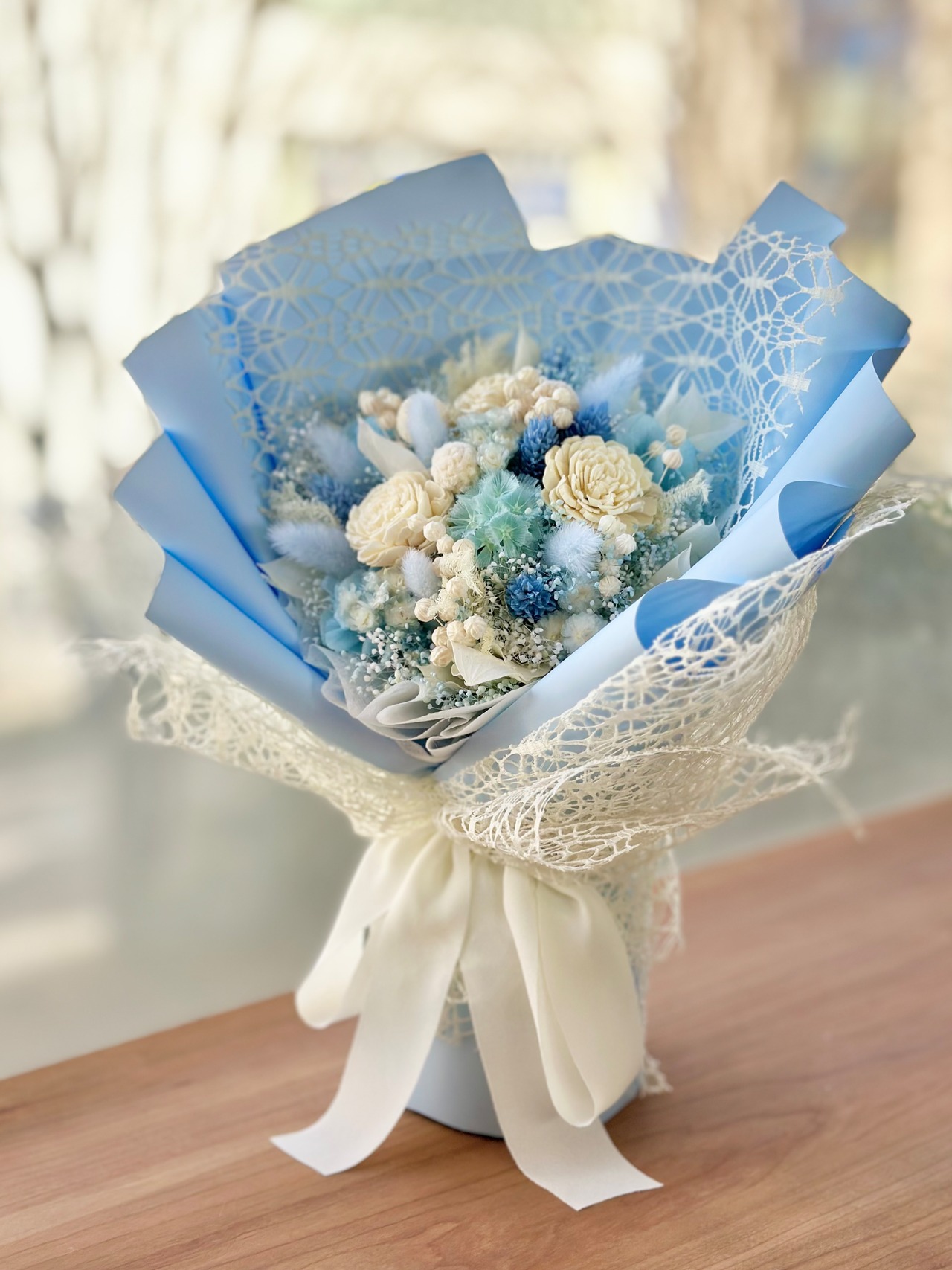 4.置けるドライフラワー花束(花てまり/水色・白色) □Мサイズ 【数量限定商品】 画像6