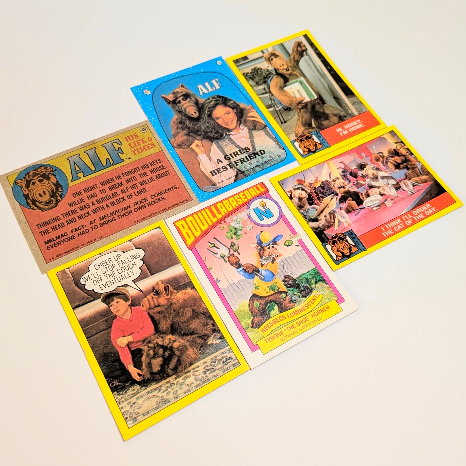 ☆送料無料！☆1987年製 Topps【 ALF（アルフ）Series 1 】VINTAGE