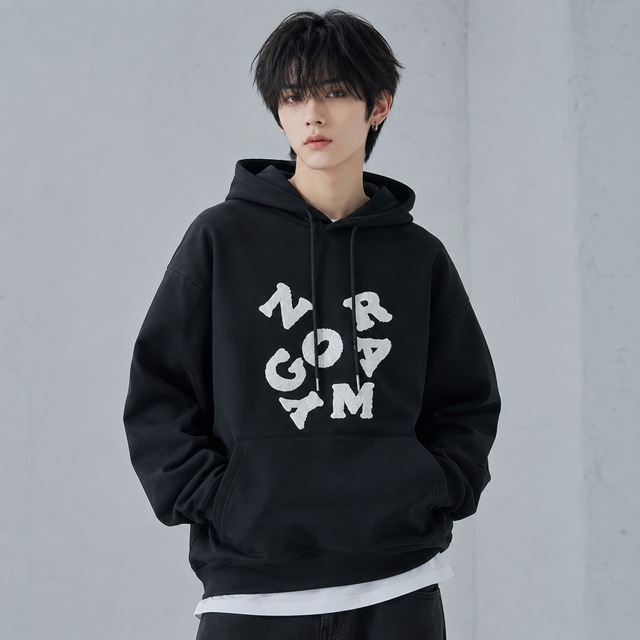 Embroidered hoodie 0010