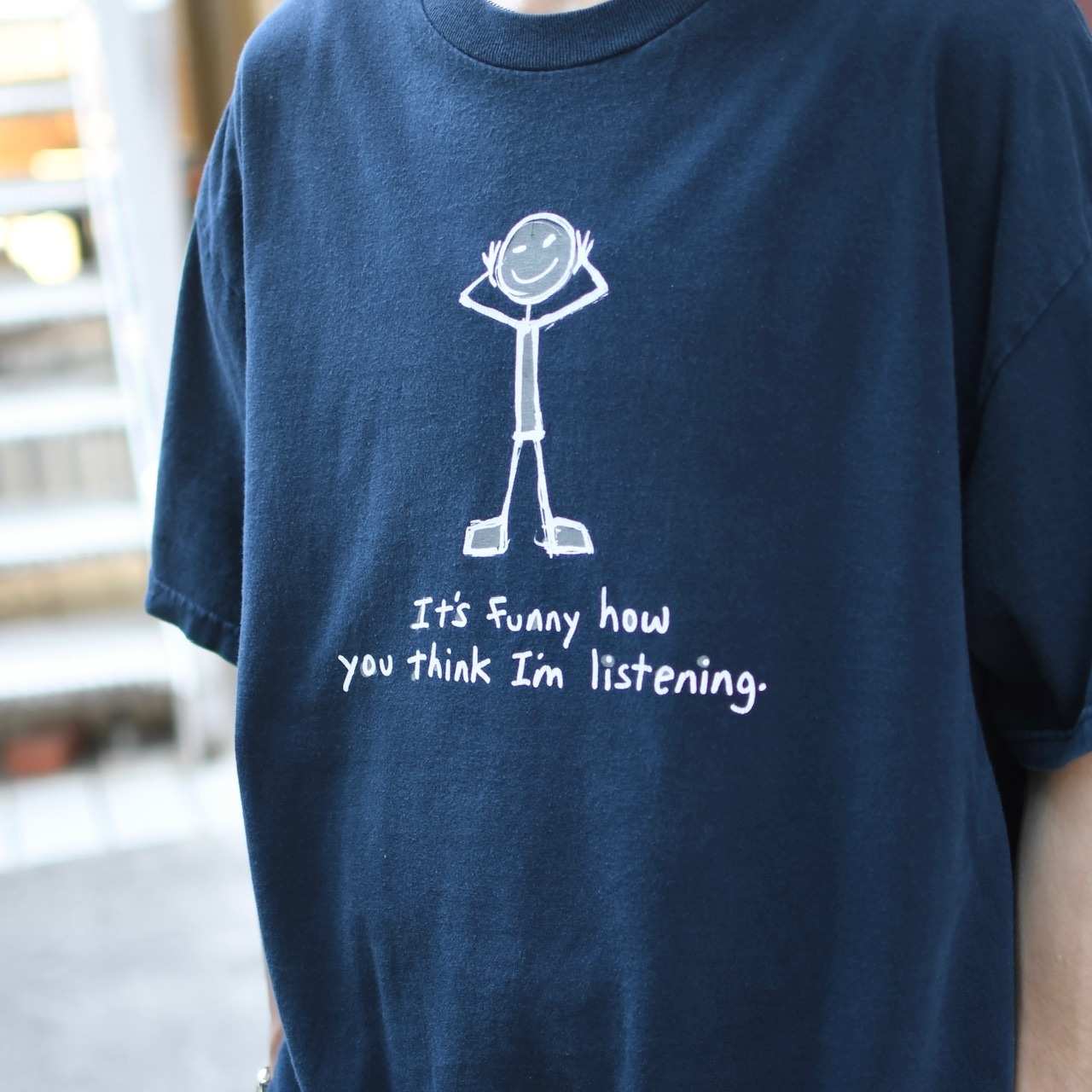 joke print tee navy