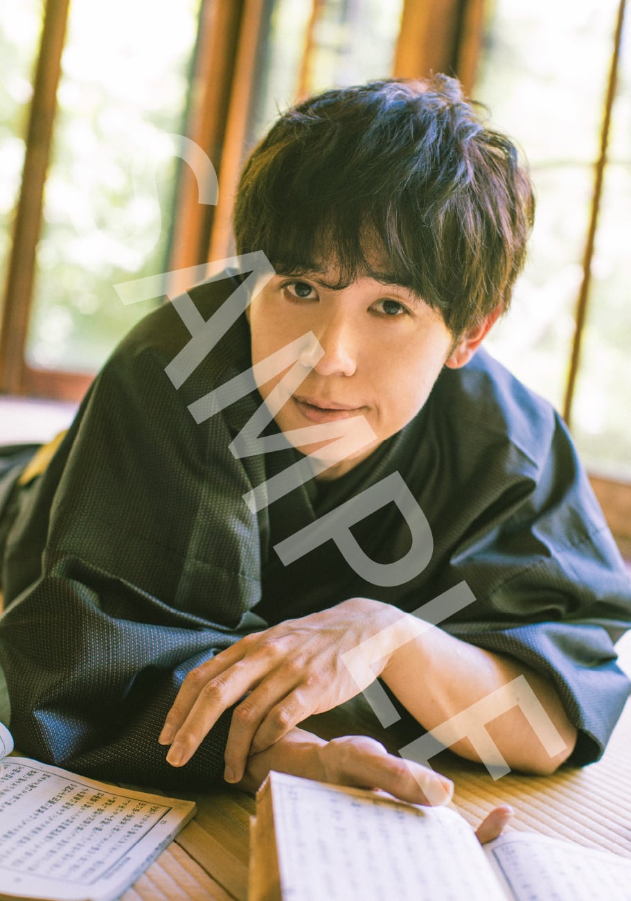 【受注販売】『文豪ノスタルジア 山下大輝×夏目漱石 吾輩は猫である』アザーカットブロマイドC