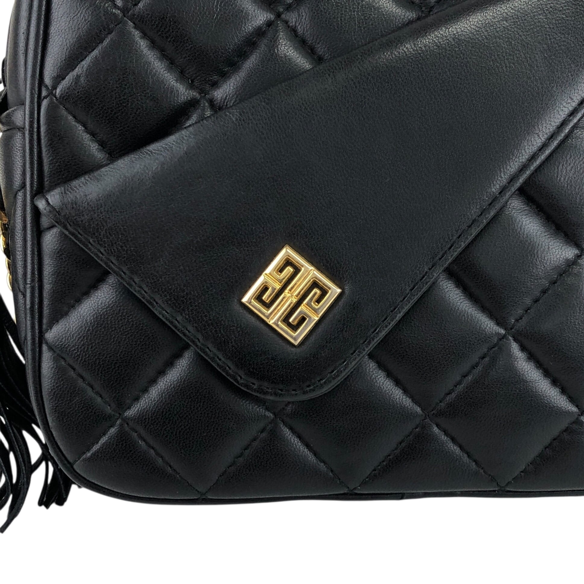 GIVENCHY ジバンシィ ショルダーバッグ ブラック ロゴ レザー GIVENCHY ジバンシィ ショルダーバッグ ブラック ロゴ レザー