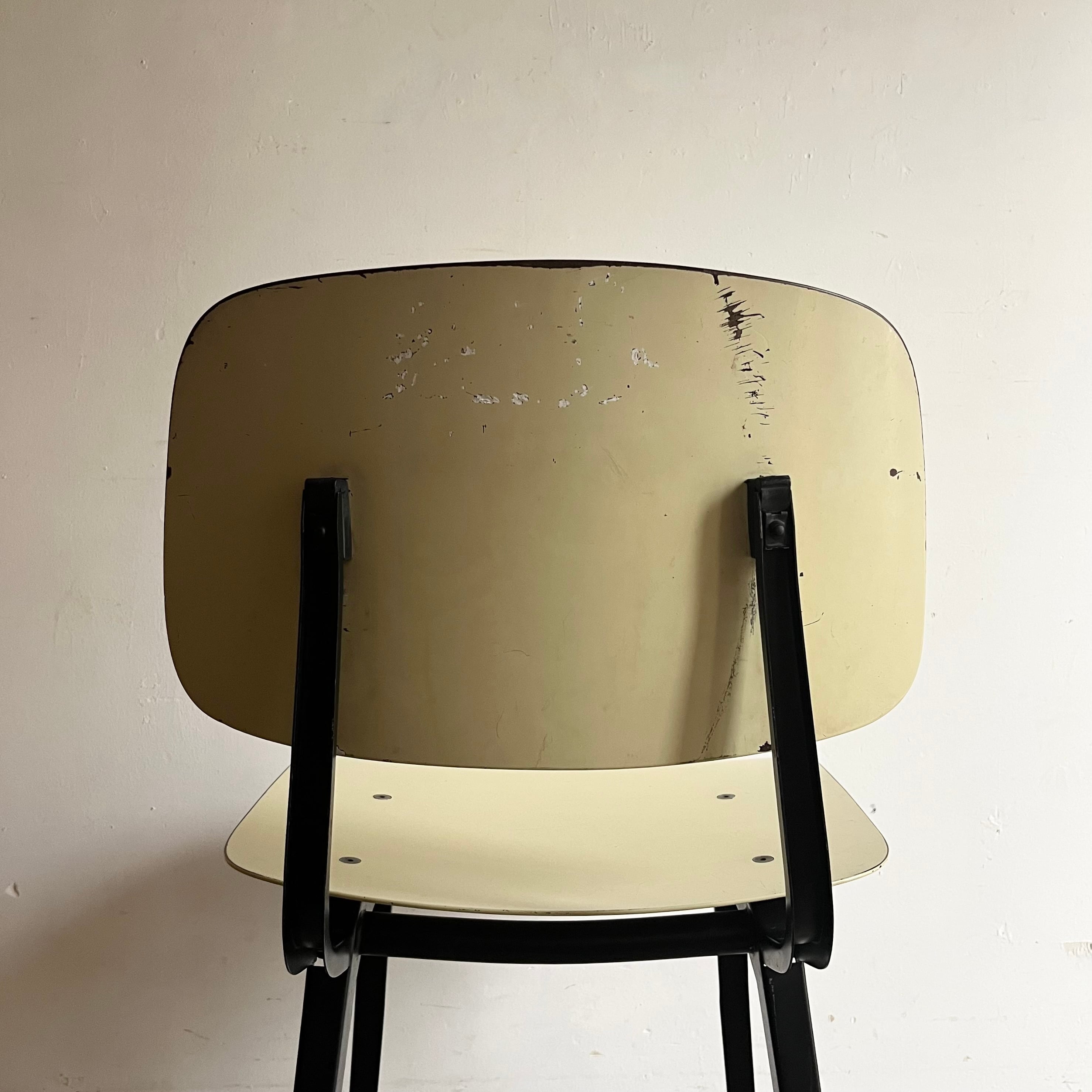 Revolt Chair Revolt Chair