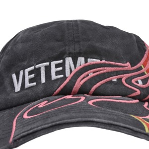 【VETEMENTS】FLAME LOGO CAP