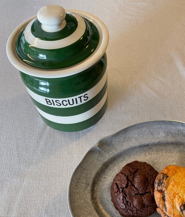 【Cornishware】ジャー｜BISCUITS