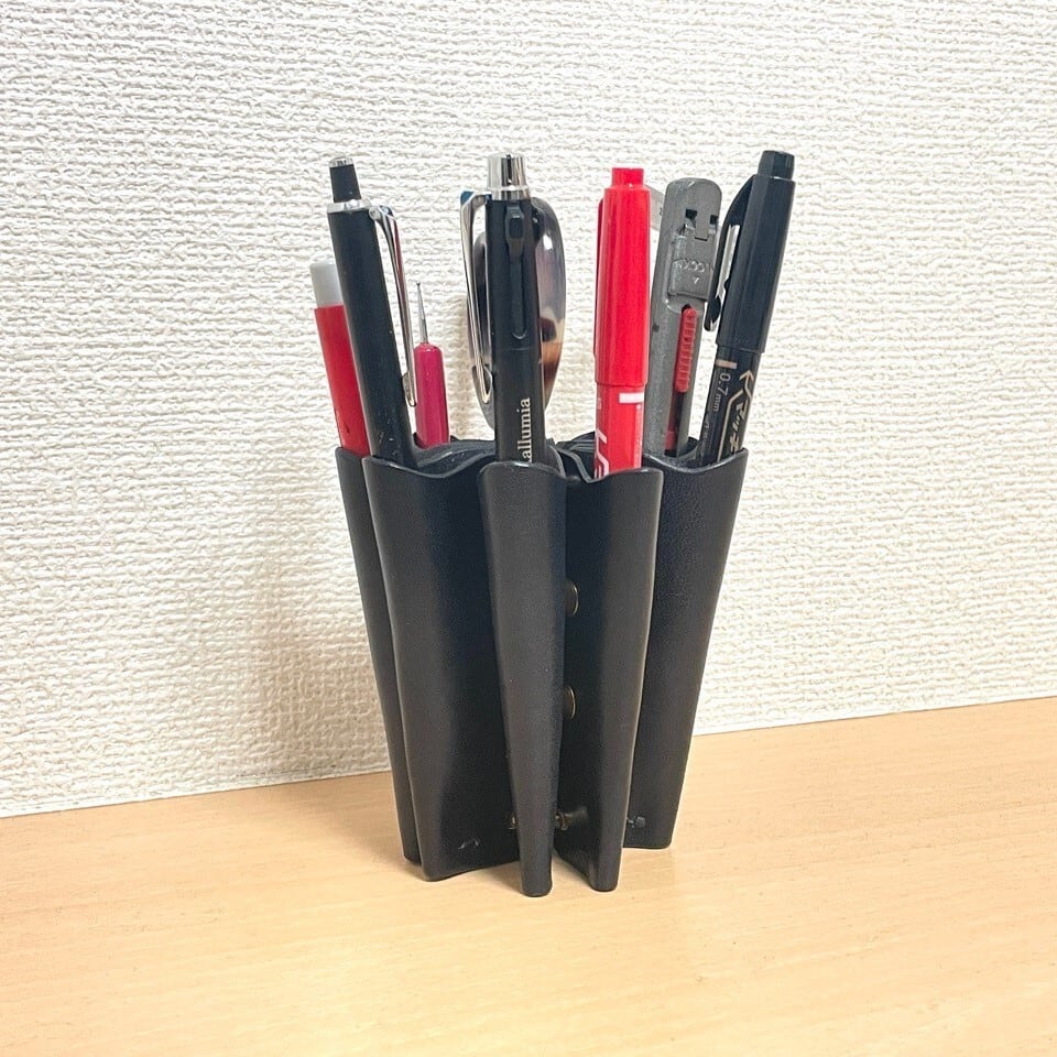 22色から10色選べる】革製ペンスタンド ペン立て 栃木レザー | kallumia
