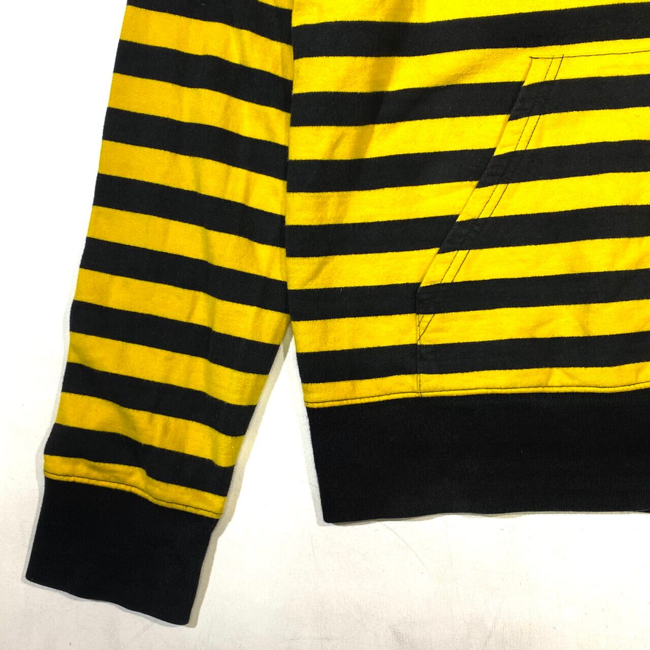 カーハート ボーダー スウェット トレーナー カーハート ボーダー スウェット トレーナー