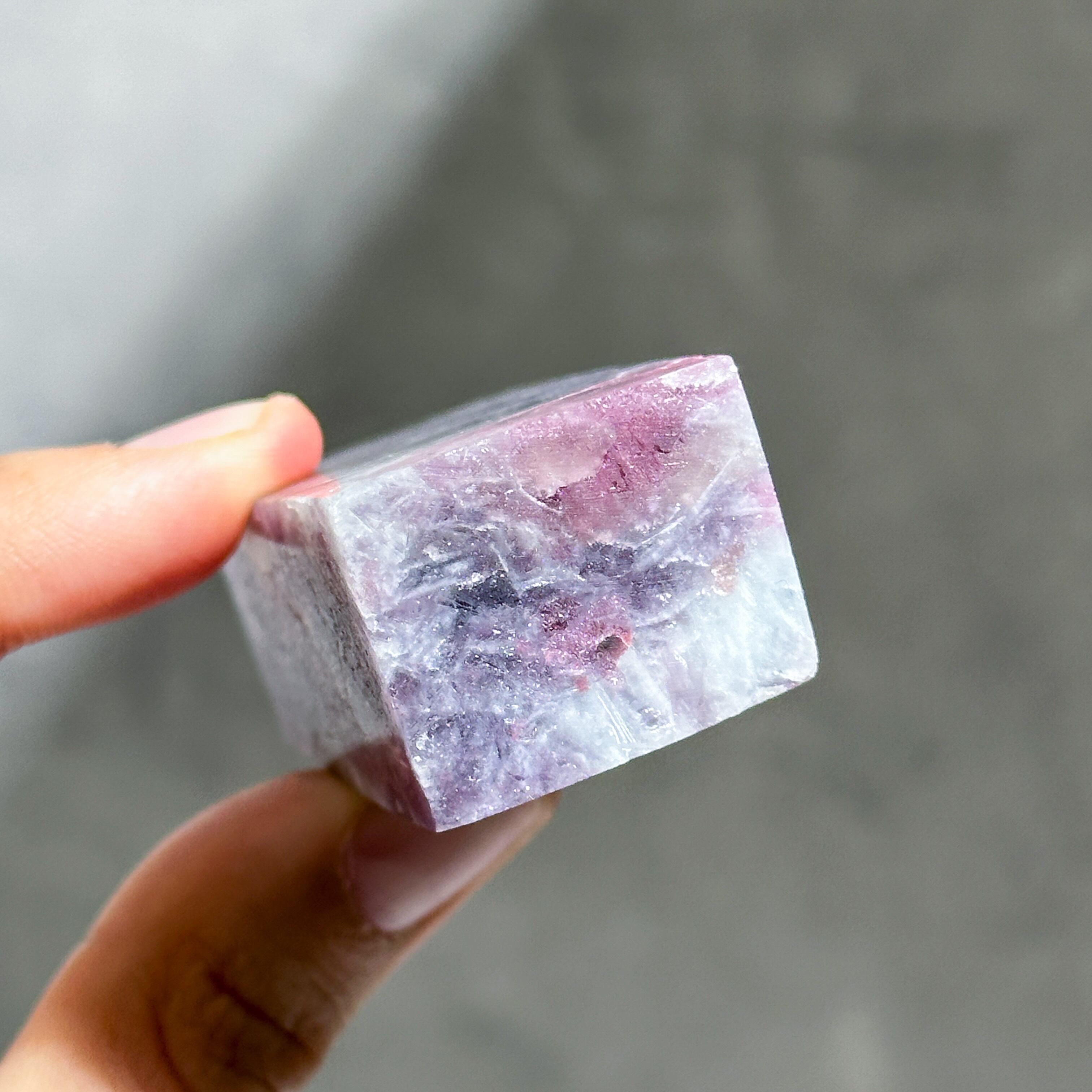 ユニコーンストーン タワー61◇ Unicorn Stone ◇天然石・鉱物