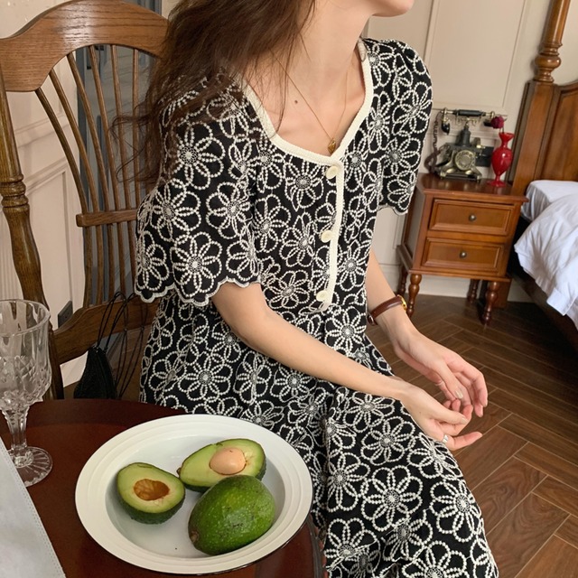 スリーブドレス サマースタイルウェスト薄手Aラインロングスカート レッド 刺繍 夏物 スクウェア ビッグFスモールZ韓国9812341783