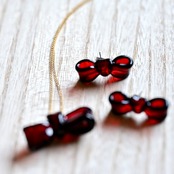 namiumi ガラスのネックレス　リボン namiumi Glass Necklace – Ribbon