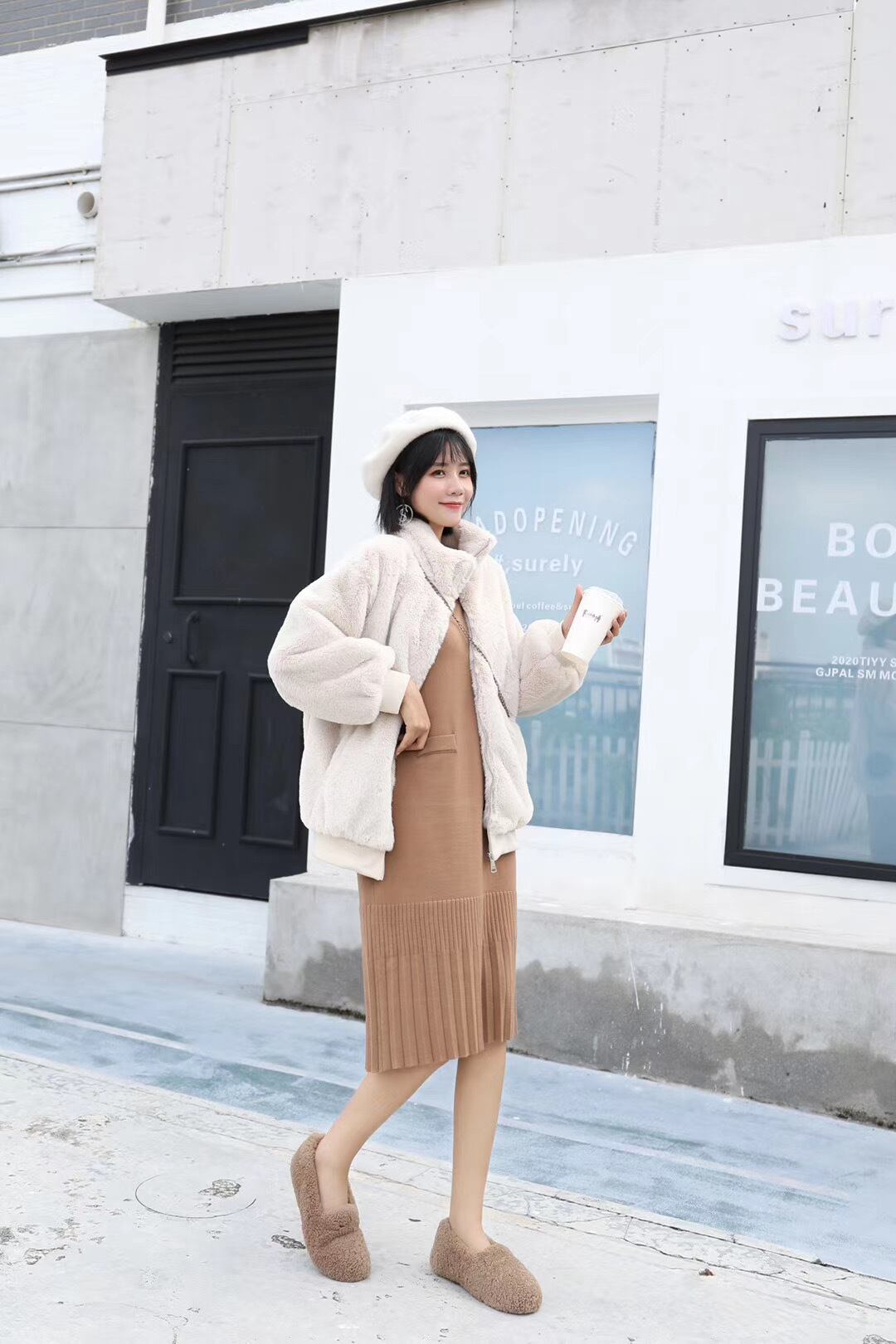 フェイクファートールカラージャケット