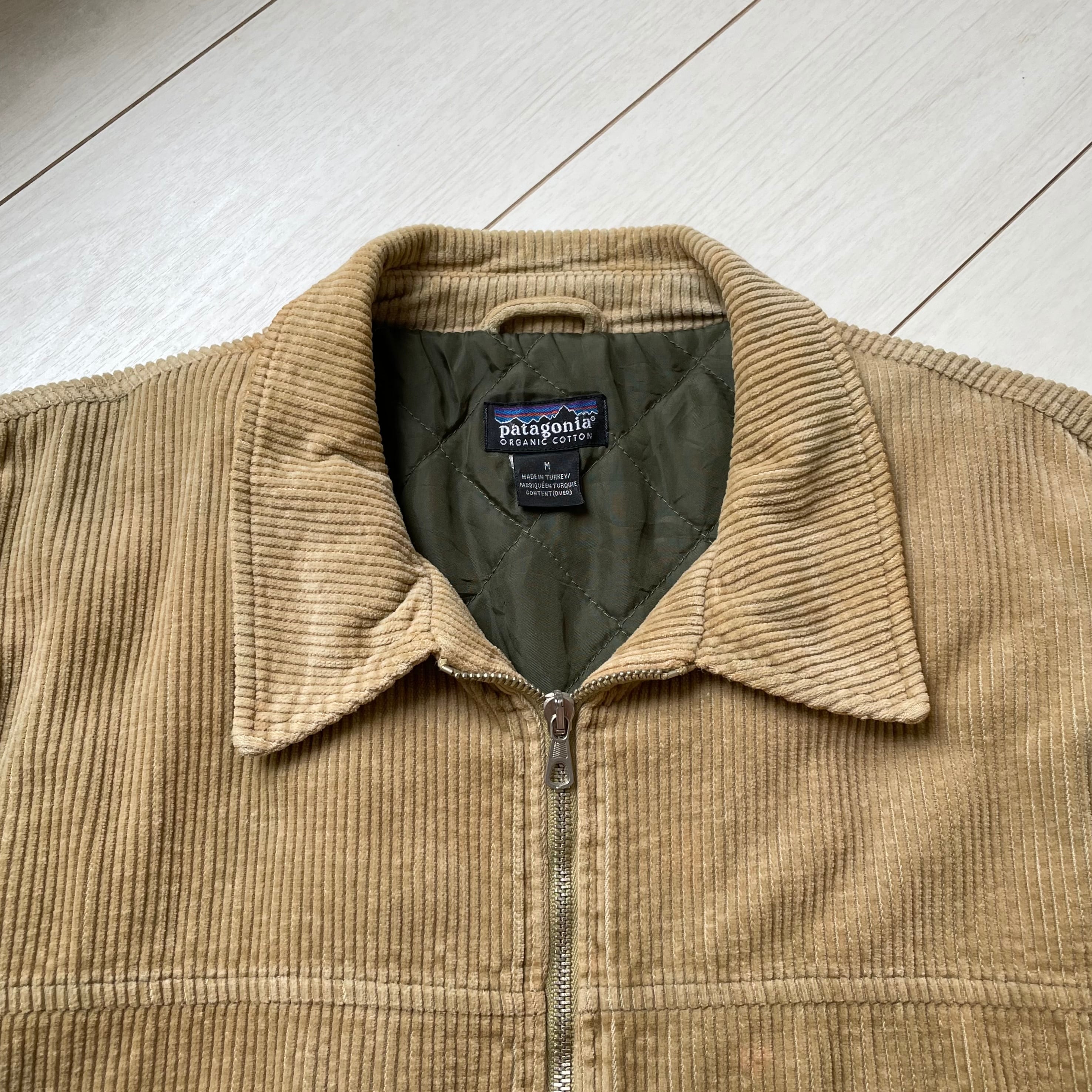 99年 トルコ製 patagonia コーデュロイジャケット Tバックタイプ 99年 トルコ製 patagonia コーデュロイジャケット Tバックタイプ