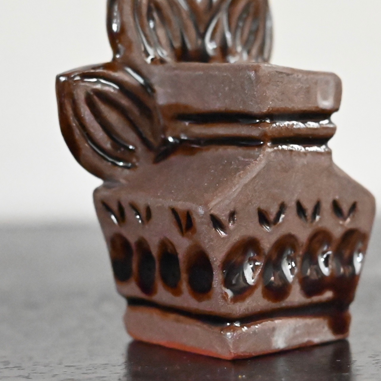 OluNoA / フラワーベース〈 花瓶・花器・一輪挿し・陶器・インテリア・置物 〉