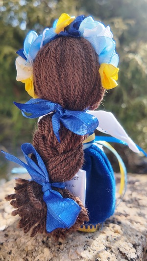 UA.Designer手作りモタンカ 14cm（ウクライナの御守り）スタンド付き