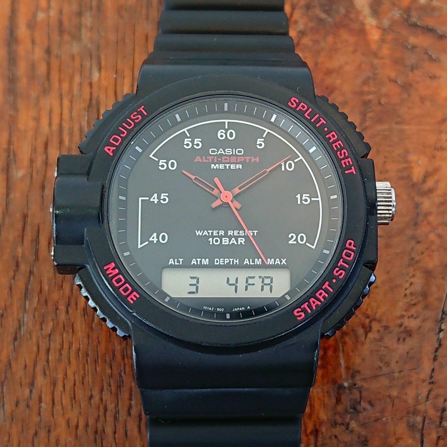 カシオ　ARW320 腕時計