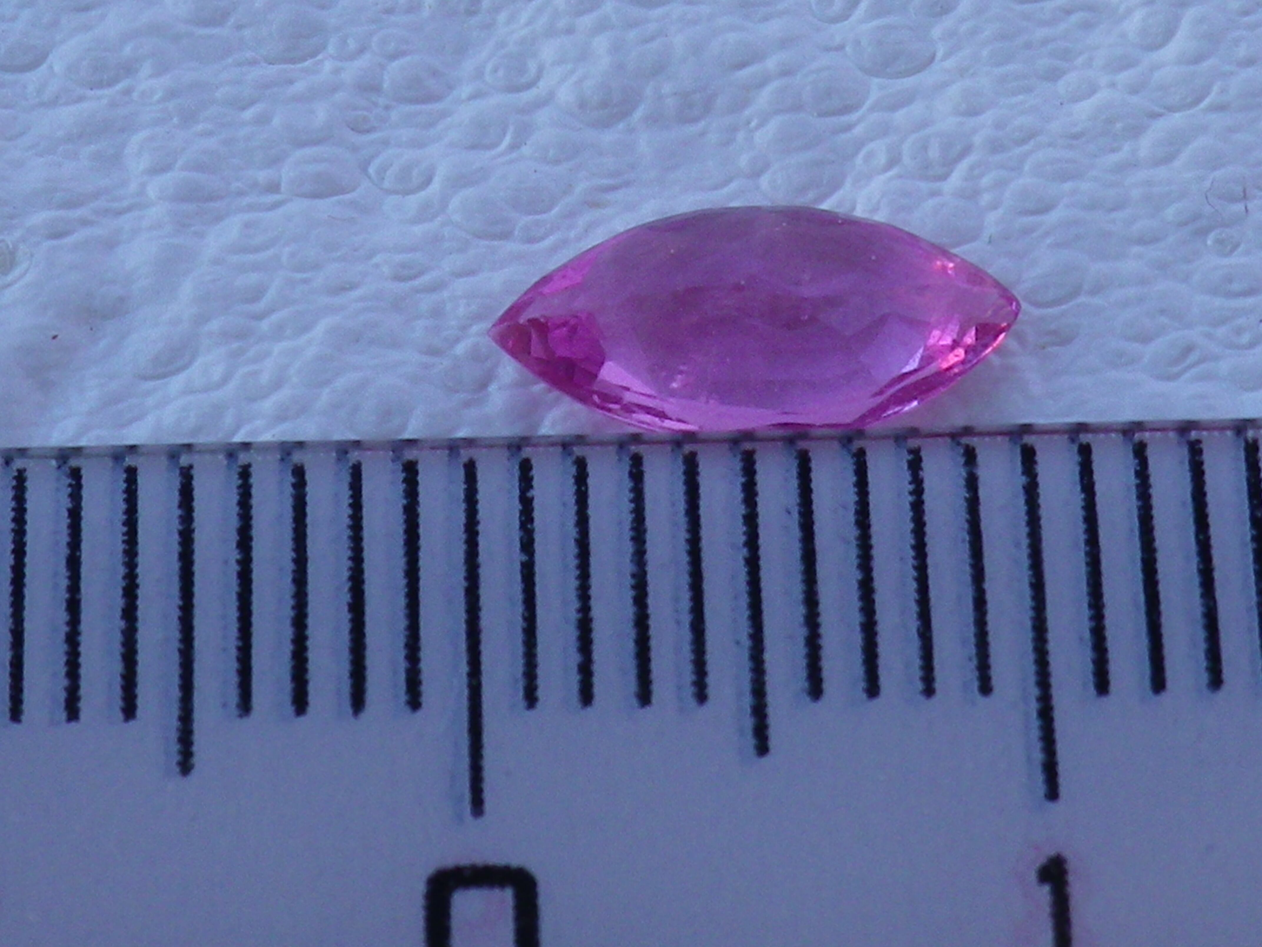 高麗美の発色 天然ピンクサファイア 1.046 ct スリランカ 産出 高麗美の発色 天然ピンクサファイア 1.046 ct スリランカ 産出