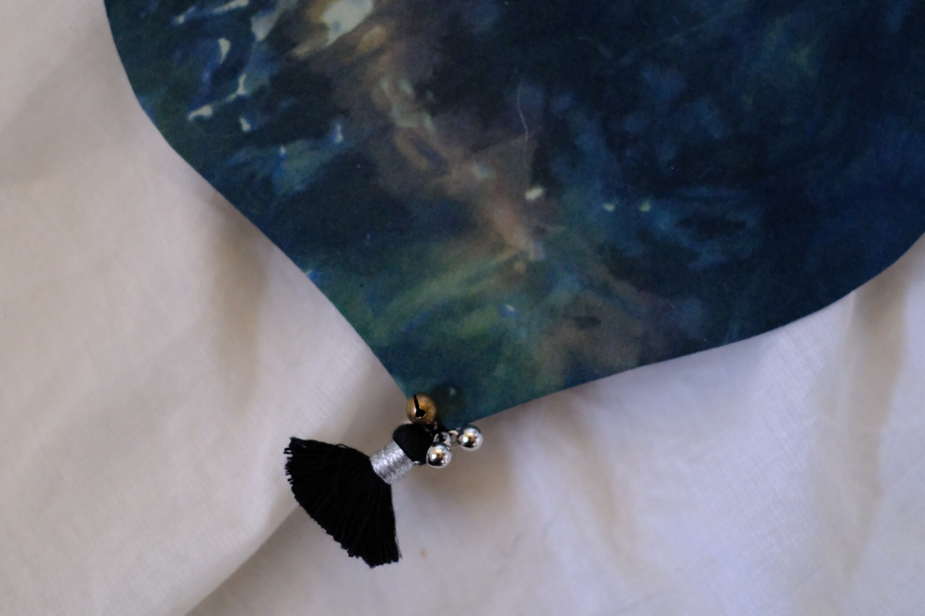 バネ口ポーチ　o-0529