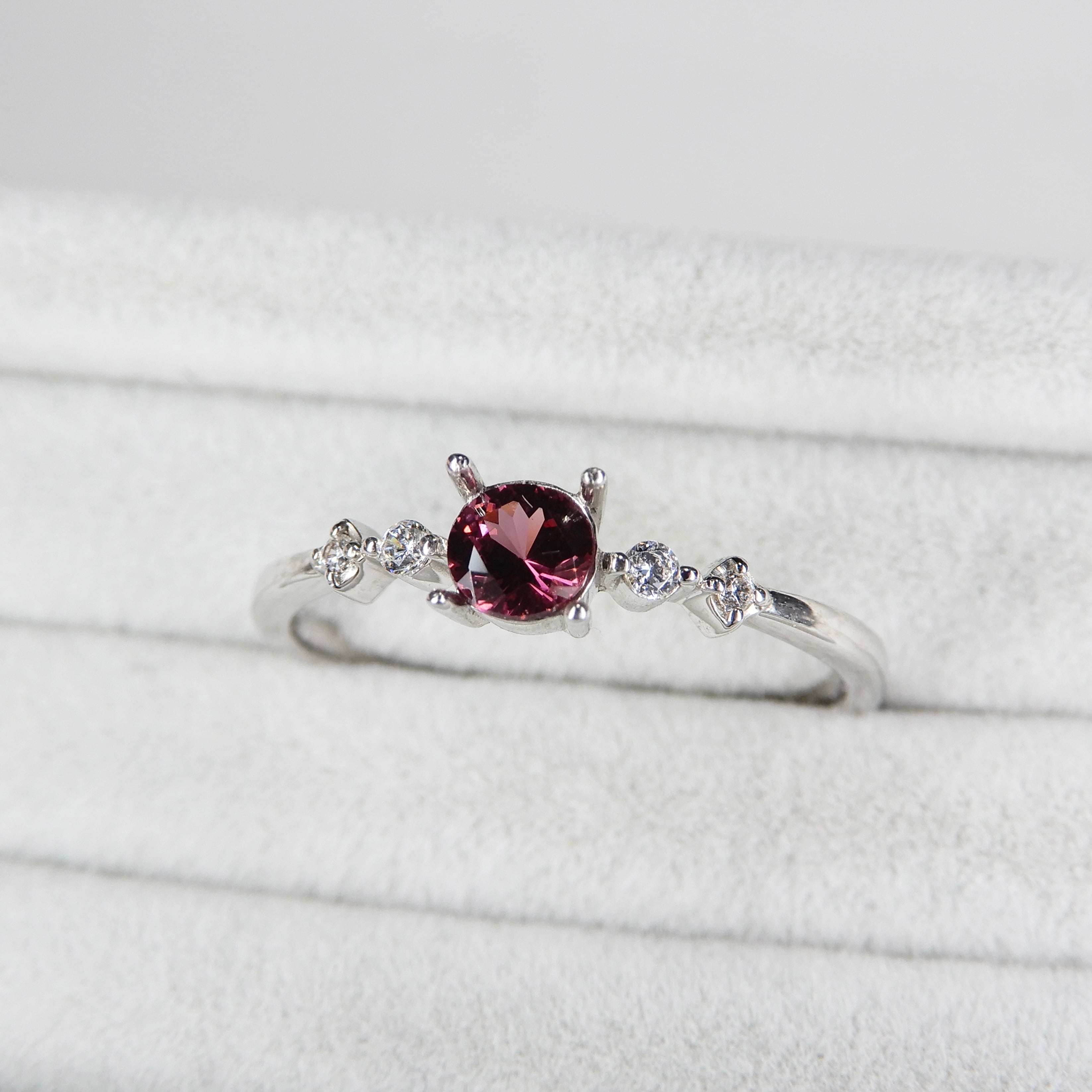 ロードライトガーネット 0.295ct《RR-16》ソ付 | Sirius Stone