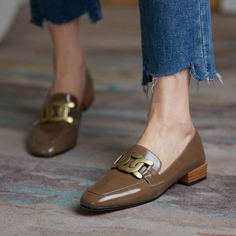 【新作】【送料無料】 ファッションレディースハイヒールメタルベルトバックルデコレーションローヒール春秋ブラックベージュカーキシューズ 靴 スプリング 春物 オータム 秋物 ハーネス 10b317705374589