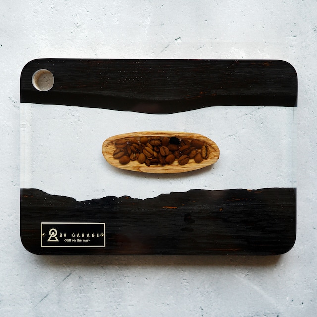 【6月下旬お届け予定】Resin Cutting Board Flower