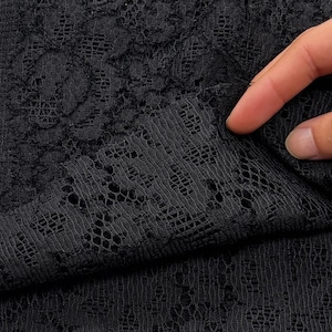 ★AM071◆3.9m◆ラスト1点‼◆ポリエステル100%弱起毛コードレース生地◆花柄+柄物