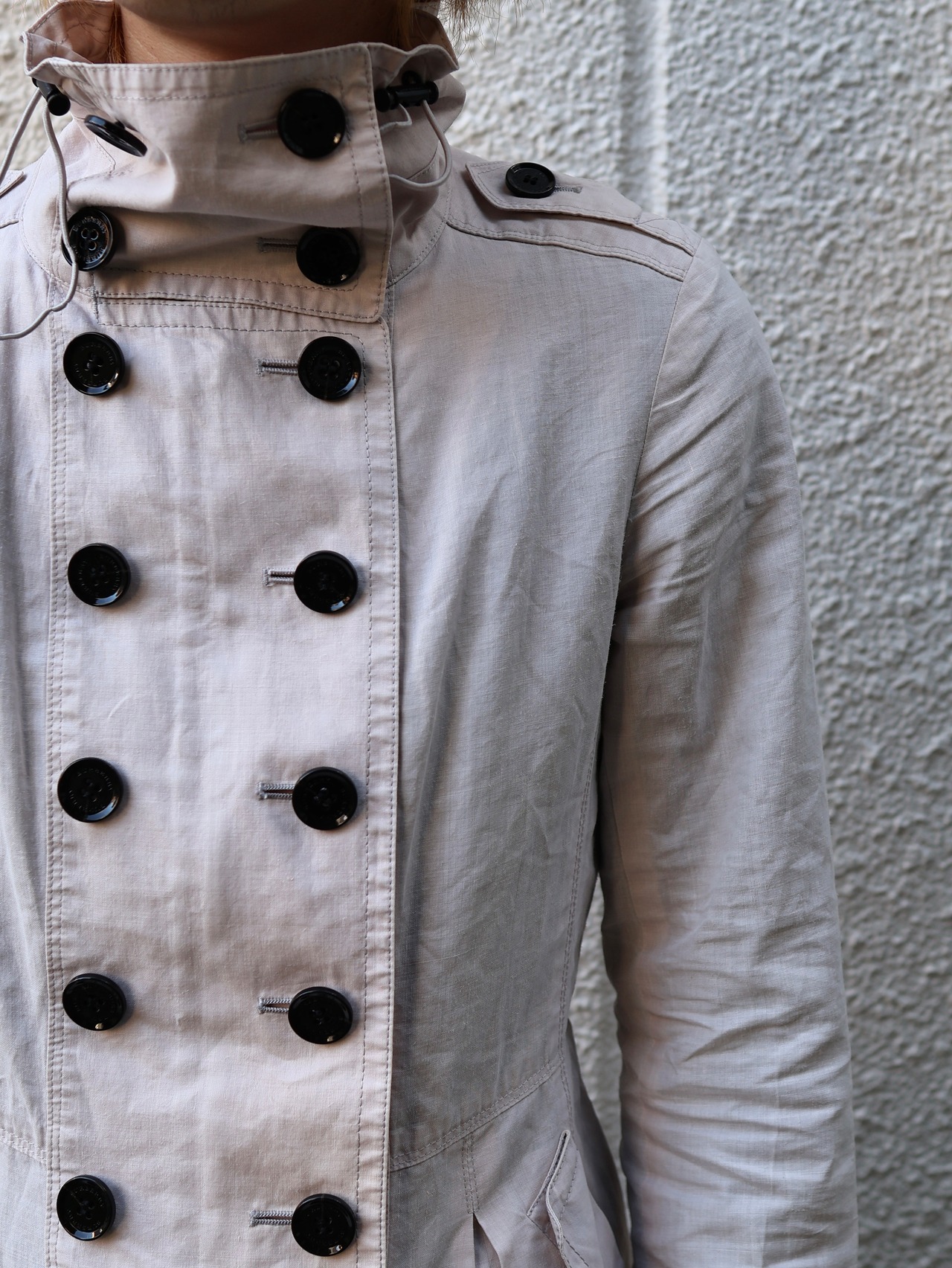 【burberry】multi button high neck jacket