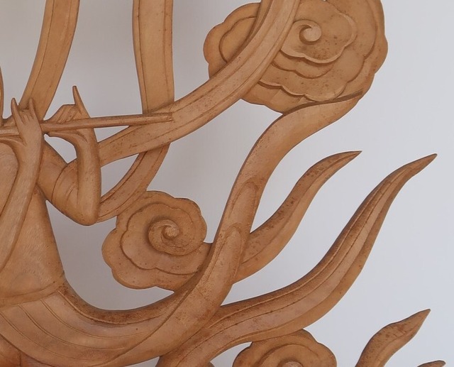 Frozen Music ― An Original Suien Sculpture by Tessō Mori