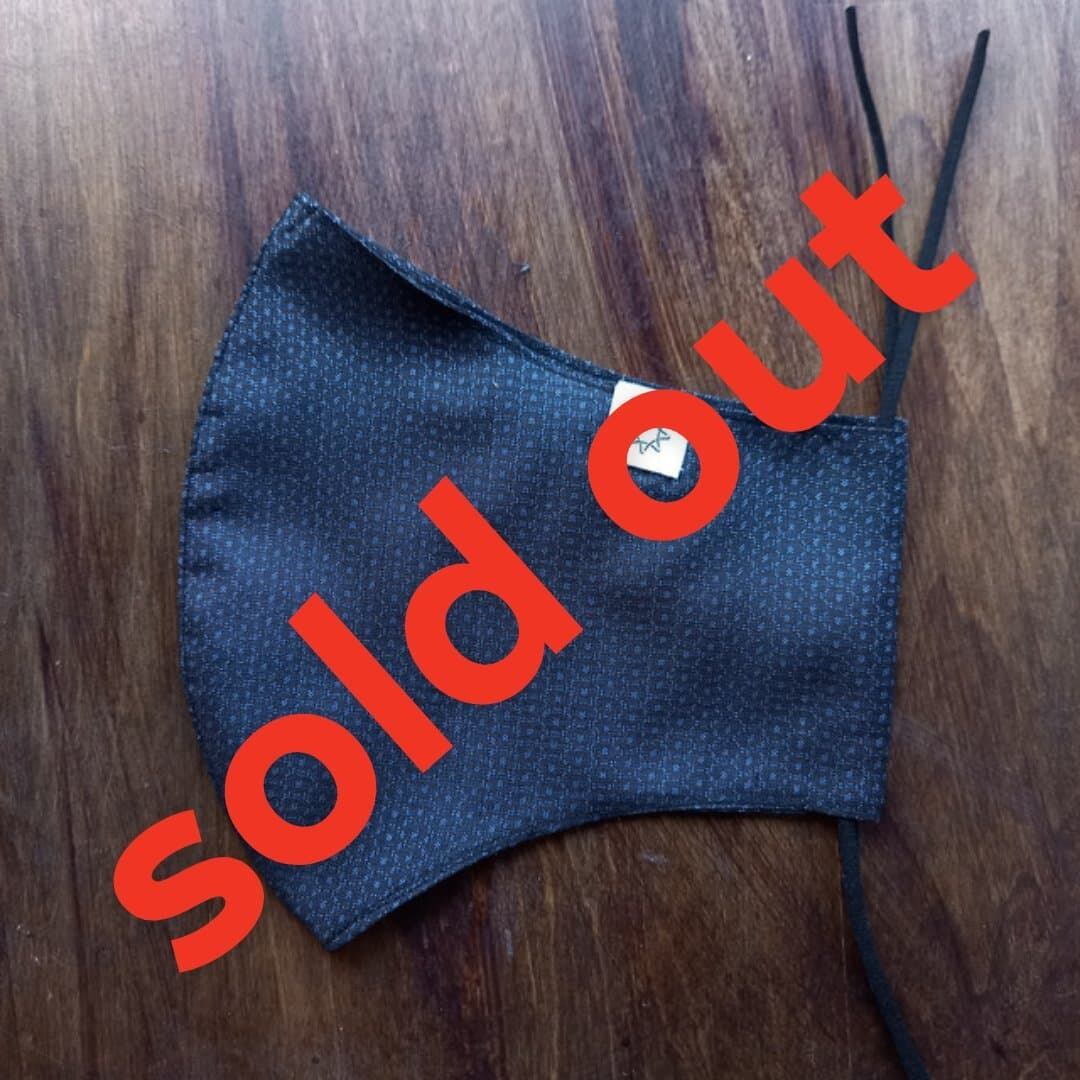 人気柄! tadas / シルクマスク / 亀甲絣 / Mサイズ (12/12追加)