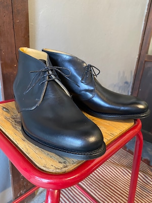 barker chukka boots