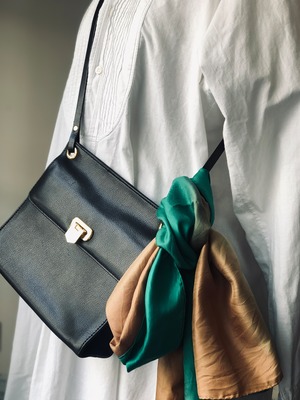 French vintage pochette