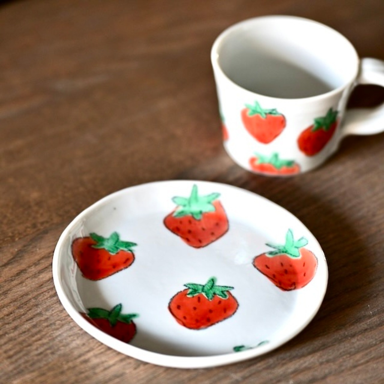 村田菜穂美作　丸おやつ皿 いちごもよう［2104130000812］