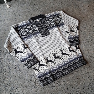 エストニア製 フック式プルオーバーセーター used [412050]