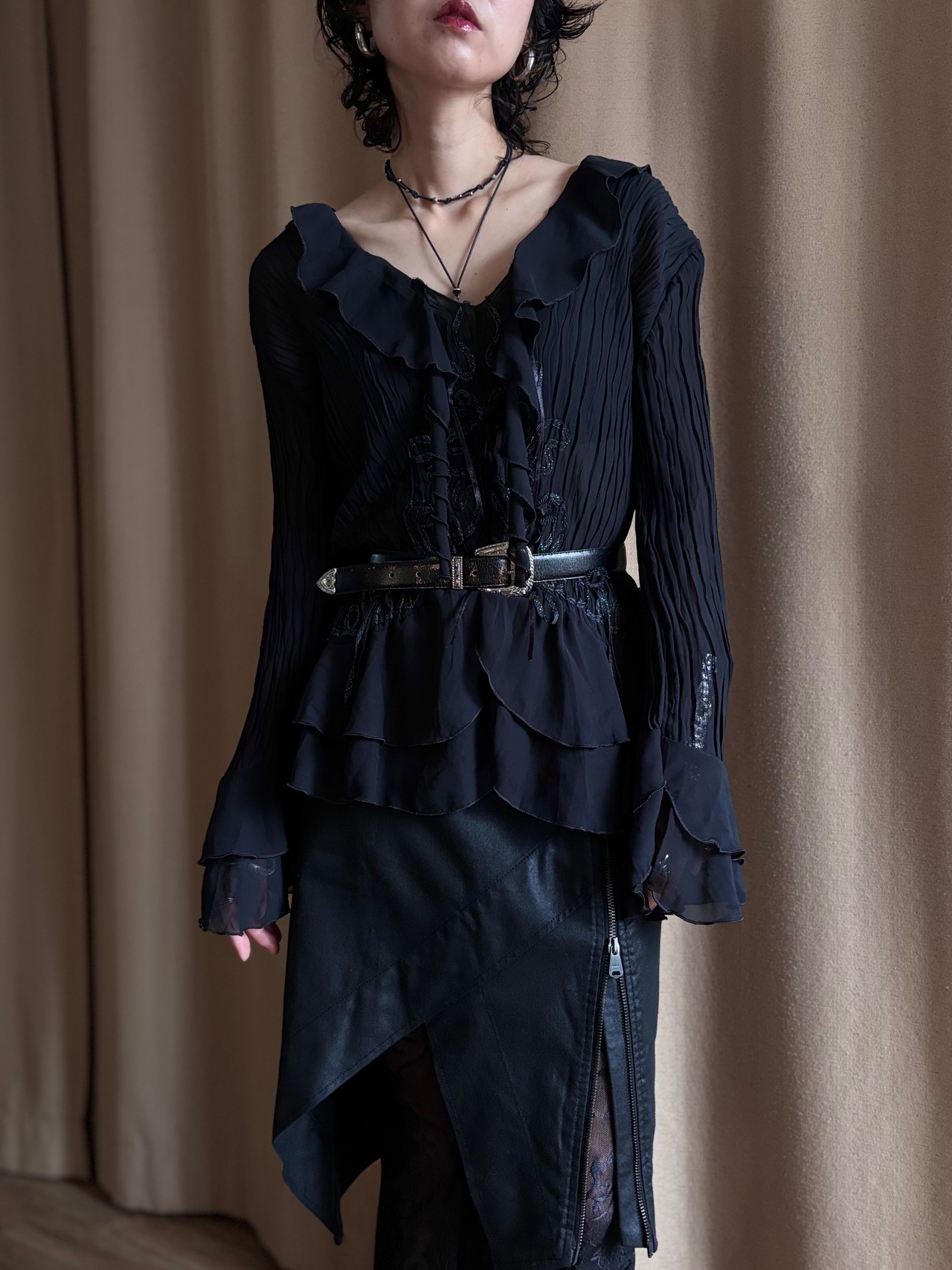 black sheer pleated frill tops-5187-9