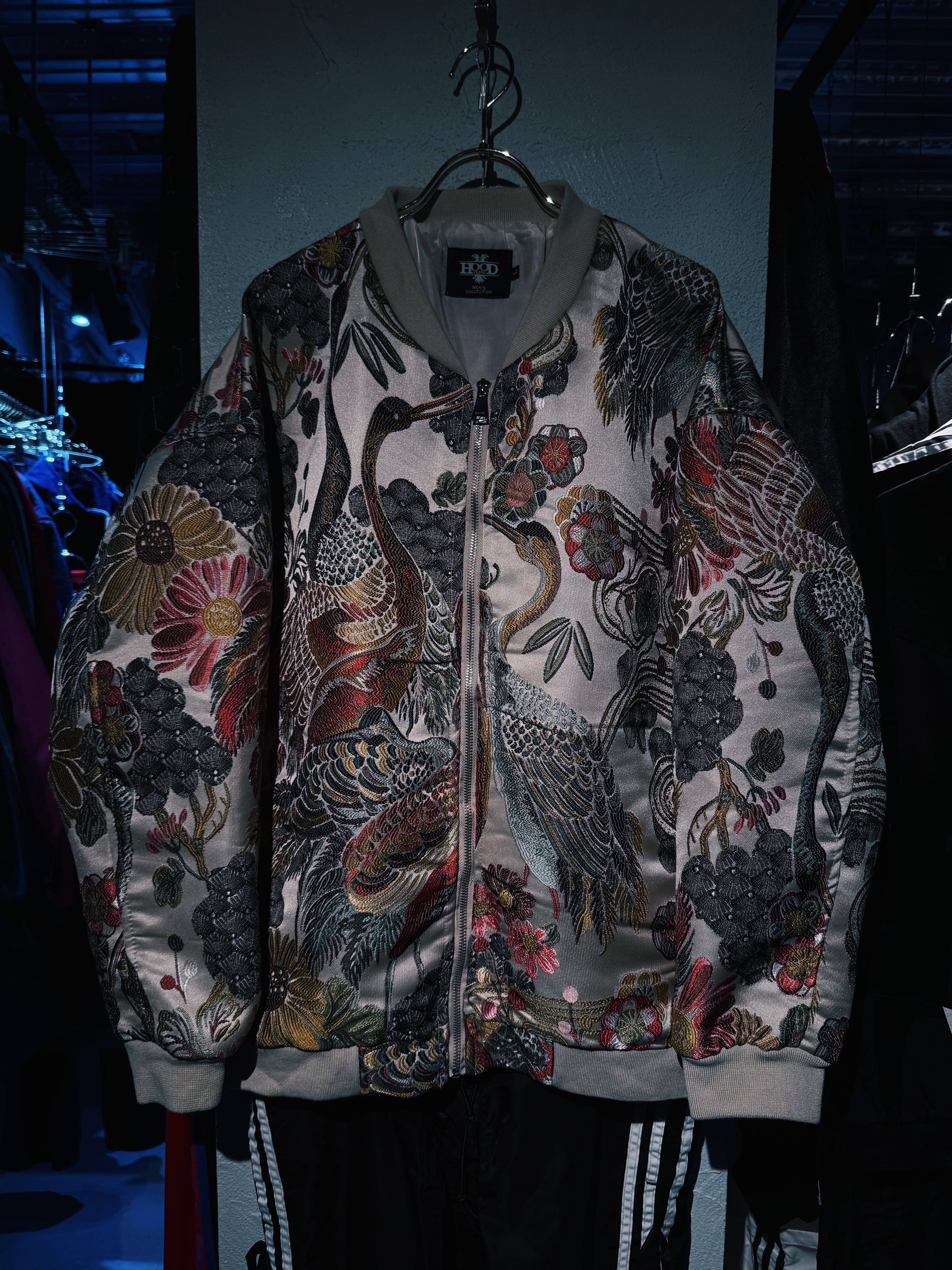 【D4C】vintage "和柄" full embroidery design silver color Bomber MA-1 jacket