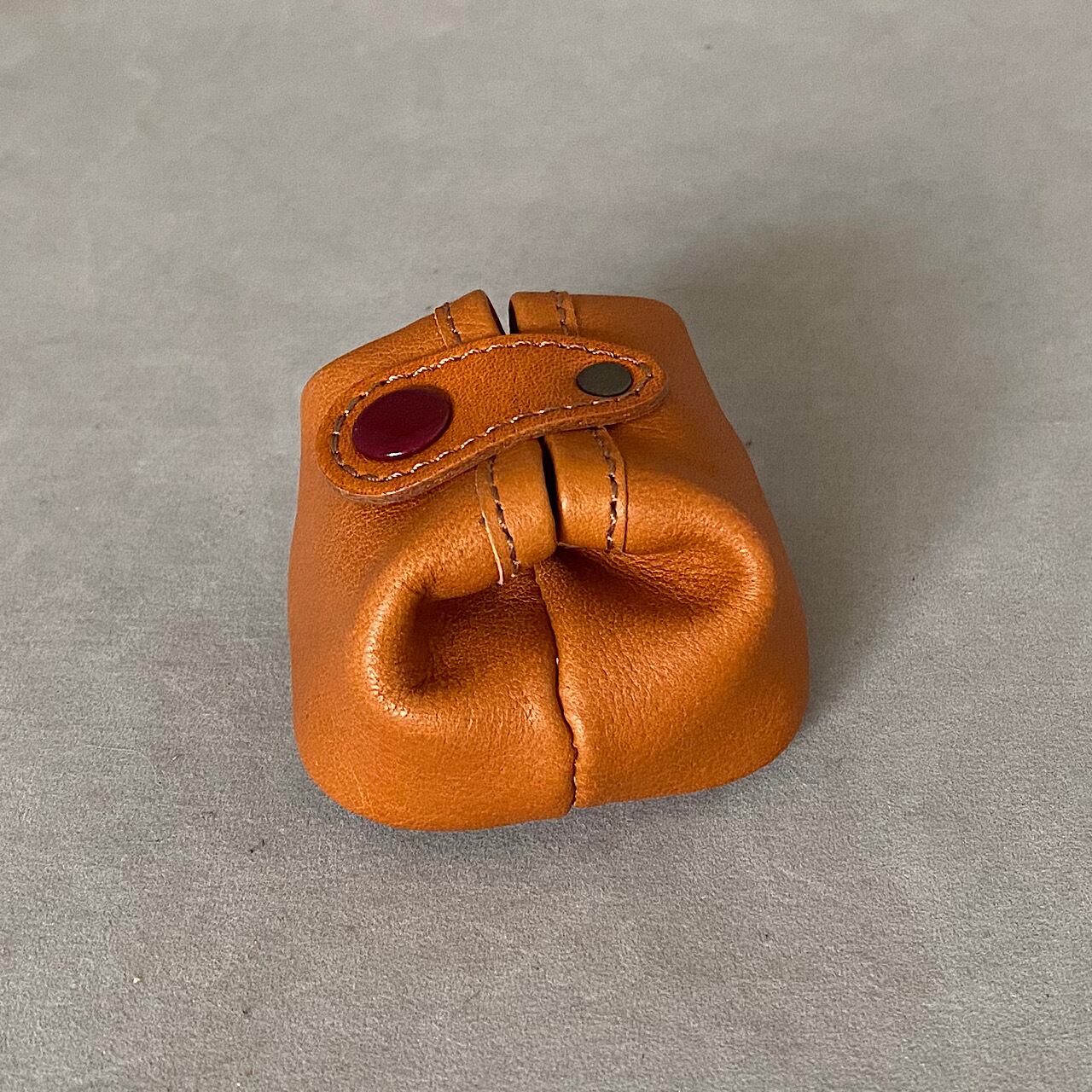 サイコロポーチ（黄茶）No.03009-02 | Atelier LeatherN - レザー