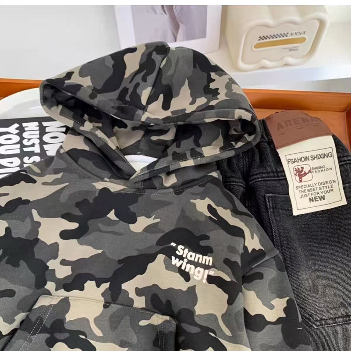 カモフラージュ裏起毛パーカー