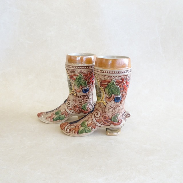 ドイツのブーツ型オブジェ（ビールジョッキ） 2個セット
