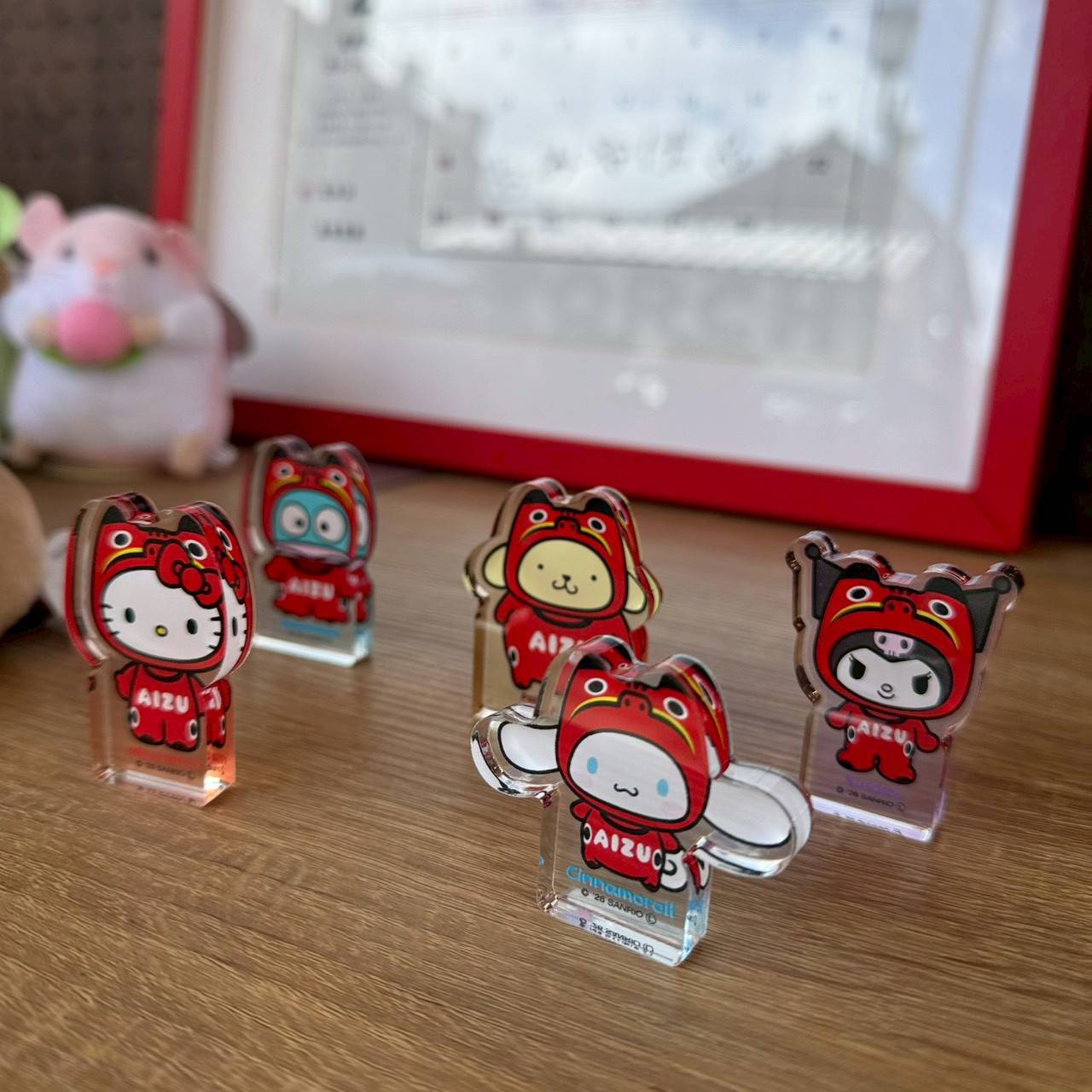 シナモロール福島 赤べこ8mmアクリルパネルスタンド | TORCH-Online Shop-