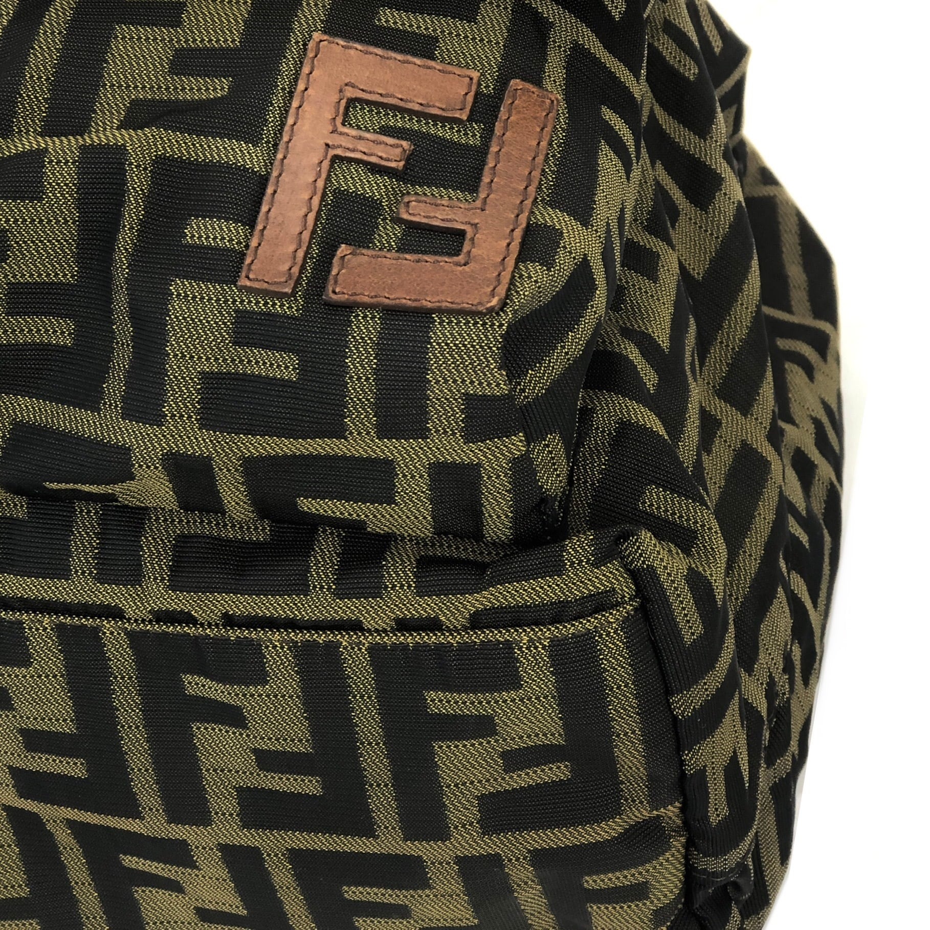 FENDI フェンディ ズッカ ジャガード×レザー パイピング バックパック