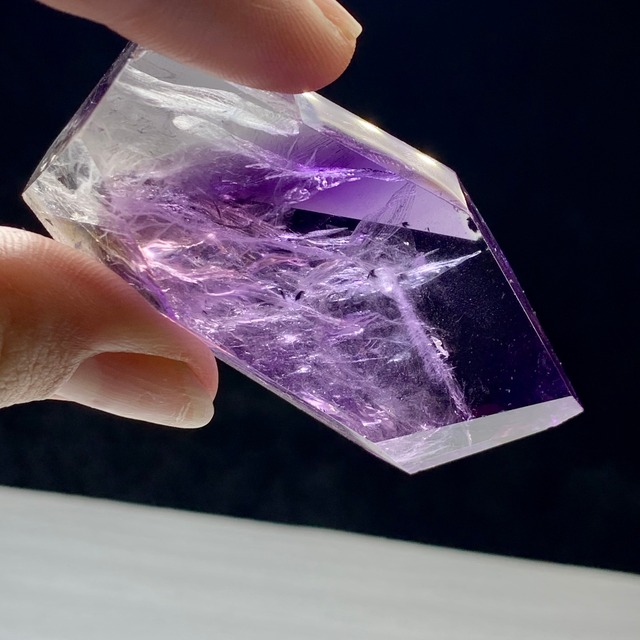 1.超透明！希少☆ロマネシュ鉱入り・色合い美麗☆アメジスト ポイント