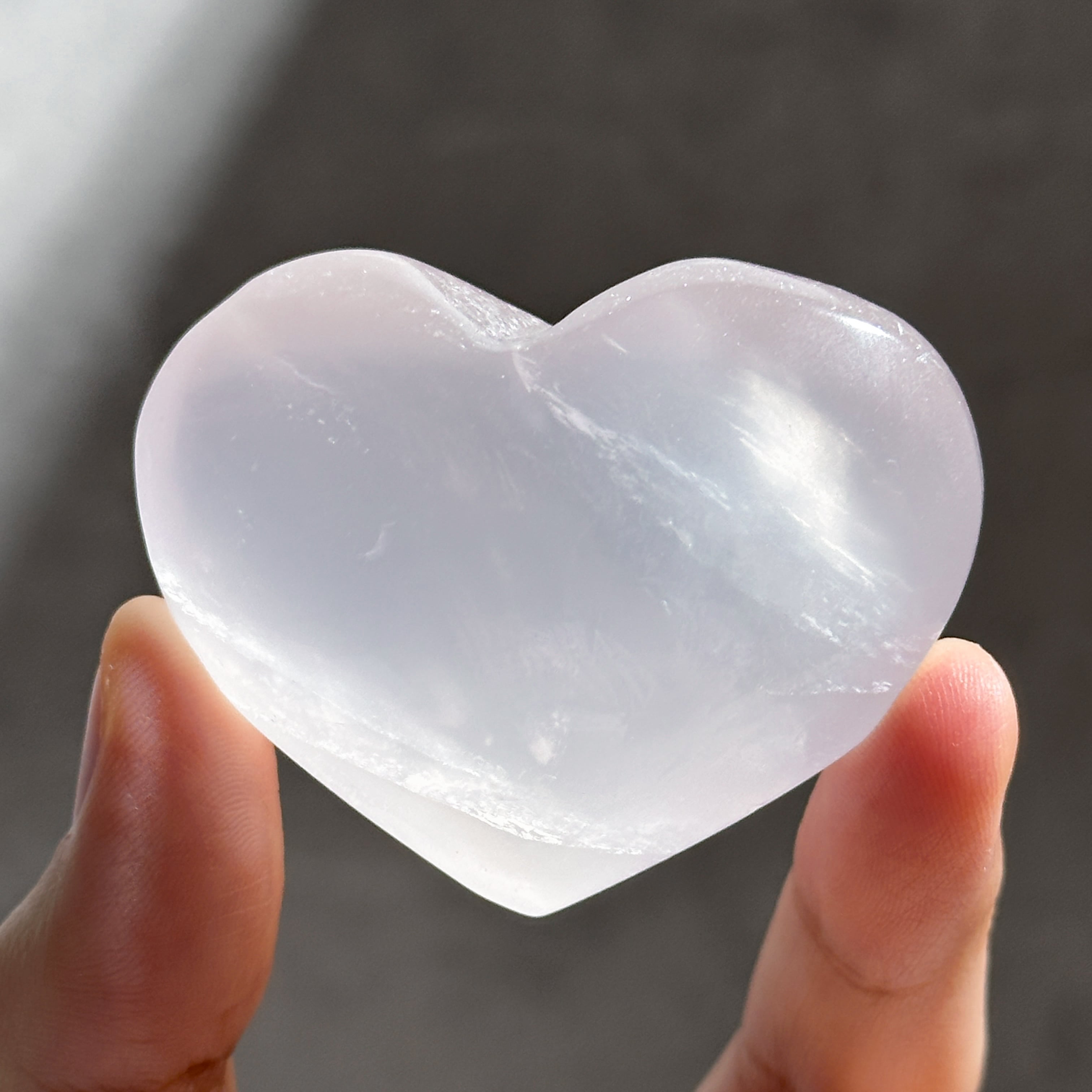 モザンビーク産ローズクォーツ ハート型05◇ Rose Quartz ◇天然石・鉱物・パワーストーン