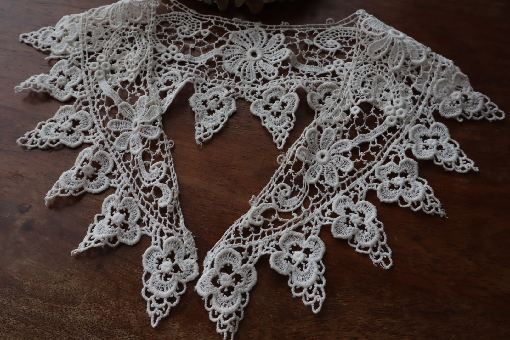 アンティークレース　襟 アンティークレース付け襟リボン付きgla-1754の通販｜こよなく