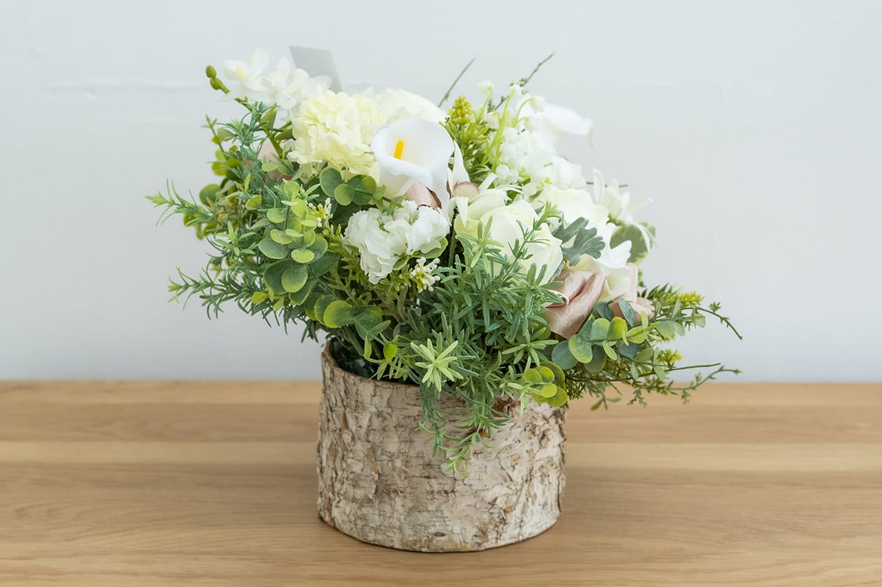 アーティフィシャルフラワー・アレンジメント（ホワイト） by ARITAKA