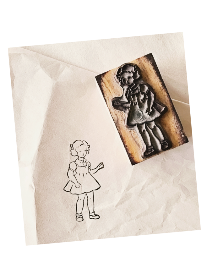 フランス 6c 美しい犬さんとメランコリーな木製スタンプ ヴィンテージ