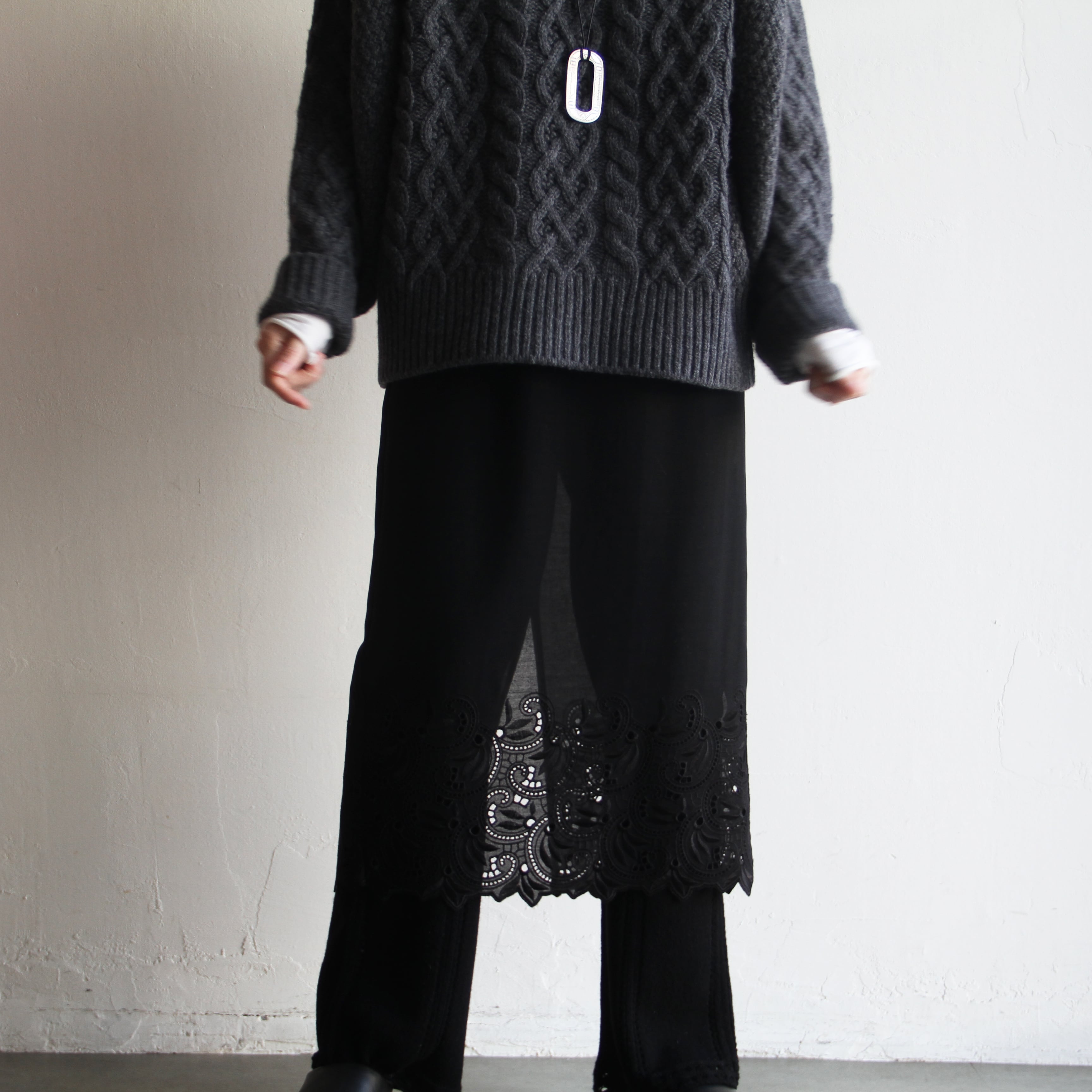 UNION LAUNCH【 womens 】Lace tight skirt