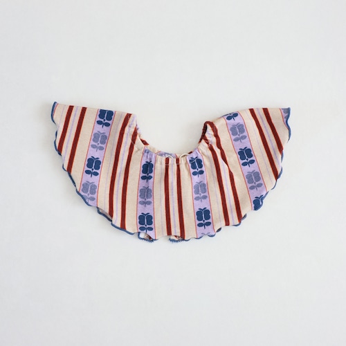 & pal / retro stripe bib / cream