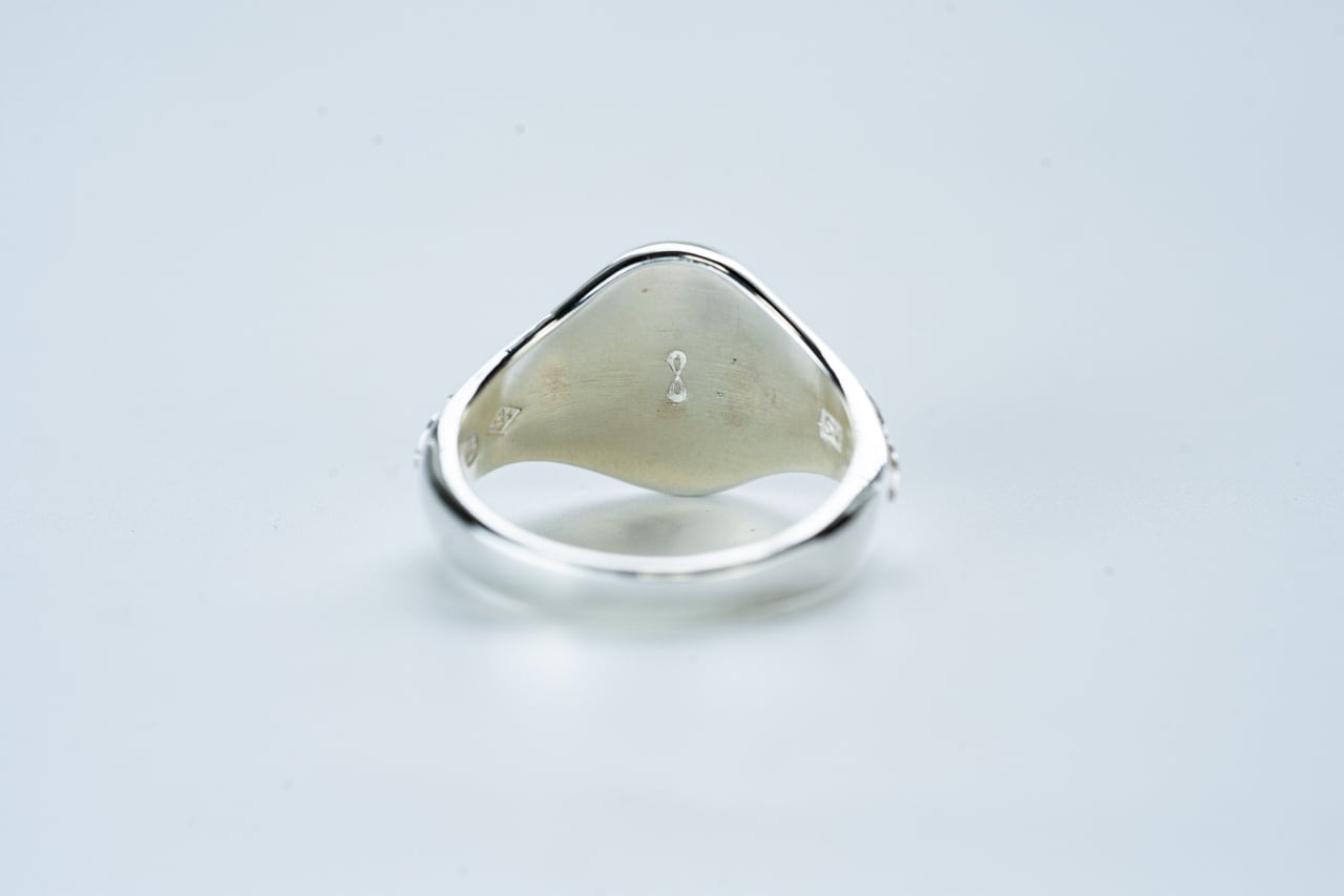 R-089 Oval signet ring olive (K10 eagle) | WAKAN SILVER SMITH